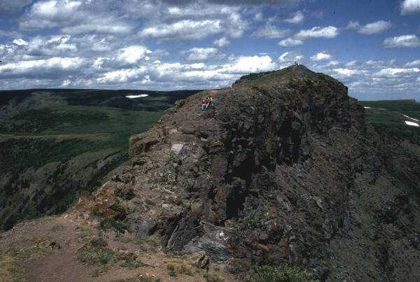 Hiking Devil Causeway Flat Tops of Colorado